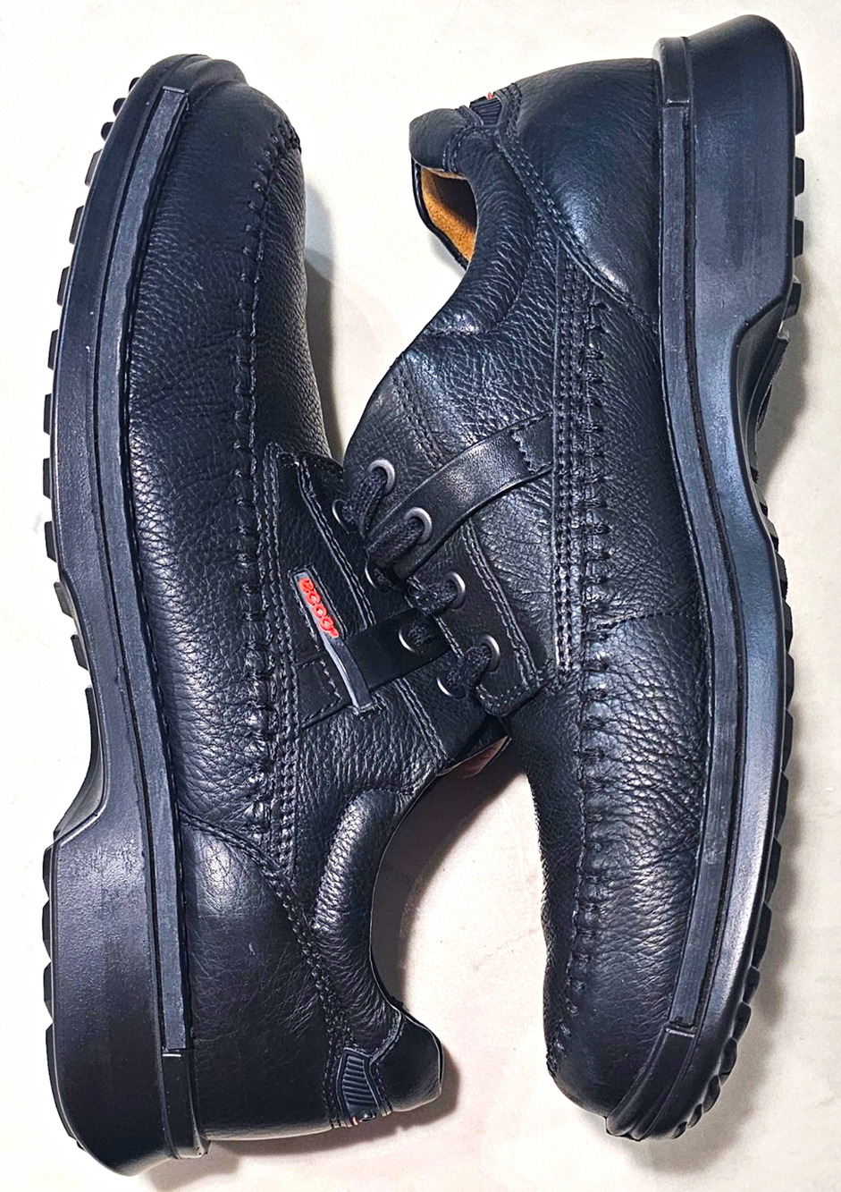 Ecco Shock Point Men's Size 11.5 Black Leather Lace-Up Moc Toe Shoes